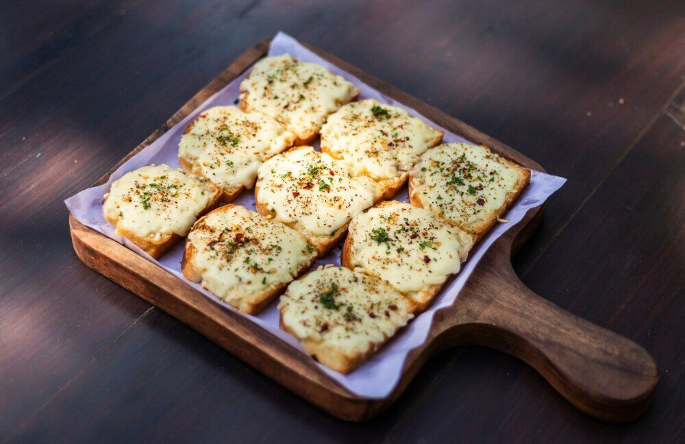 garlic bread