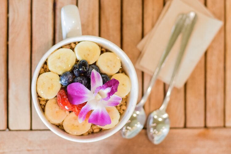 tropical-granola-bowl